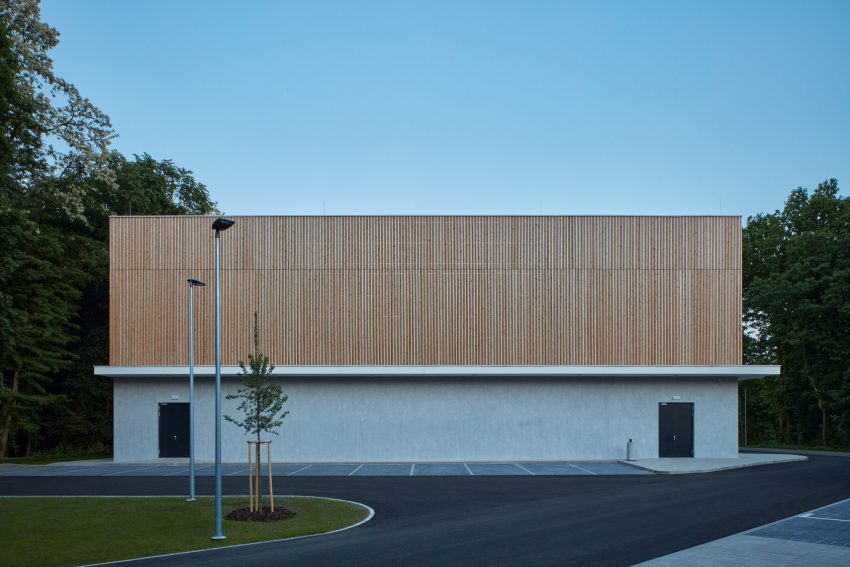 ov-a-sports-hall-in-borky-boysplaynice-04