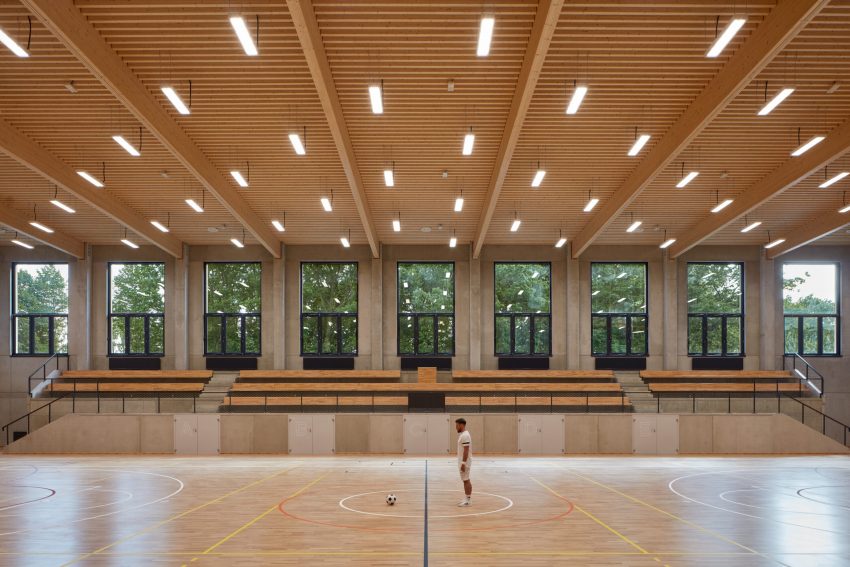 ov-a-sports-hall-in-borky-boysplaynice-20